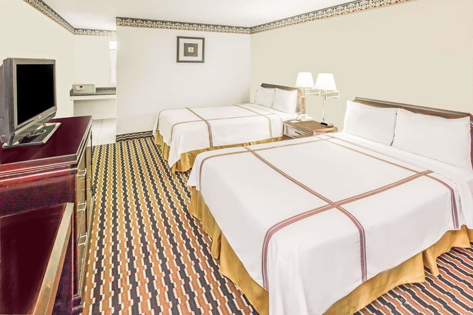 Imagen de la habitación del Hotel Travelodge By Wyndham Shreveport La. Foto 3