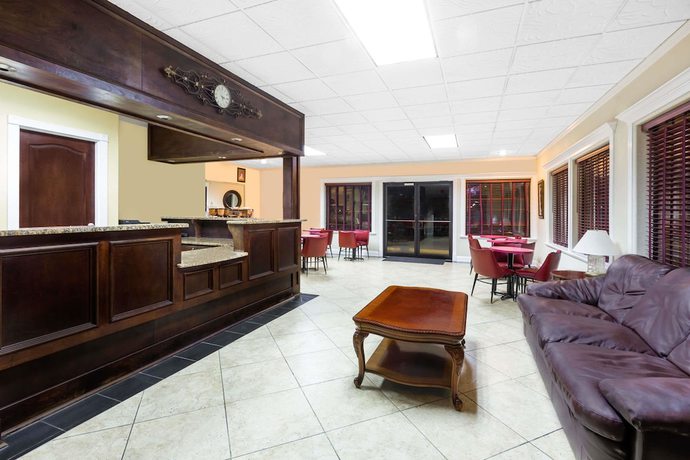 Imagen de los interiores del Hotel Travelodge By Wyndham Shreveport La. Foto 11