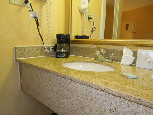 Imagen de la habitación del Hotel Travelodge By Wyndham Silver Spring. Foto 11