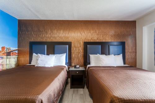 Imagen de la habitación del Hotel Travelodge By Wyndham South Hackensack. Foto 11