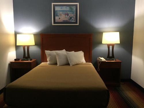Imagen de la habitación del Hotel Travelodge By Wyndham Spirit Lake/okoboji. Foto 13