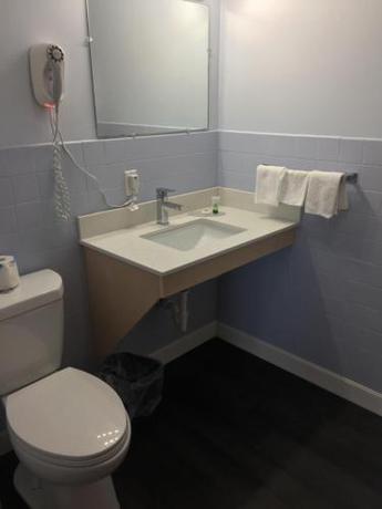 Imagen de la habitación del Hotel Travelodge By Wyndham Spirit Lake/okoboji. Foto 19