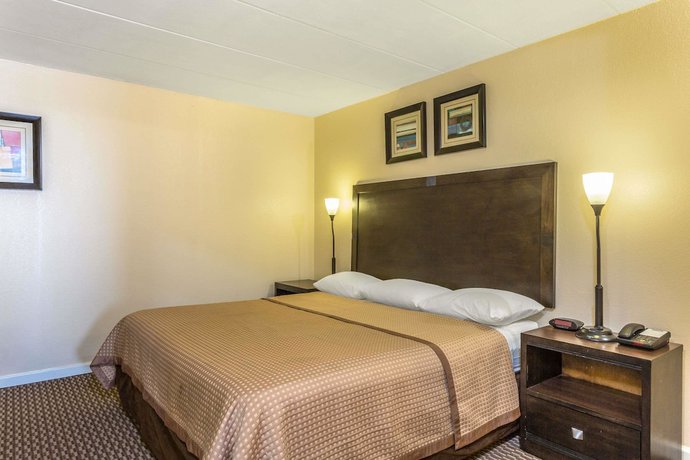 Imagen de la habitación del Hotel Travelodge By Wyndham Suites Virginia Beach Oceanfront. Foto 8