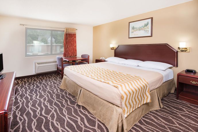 Imagen de la habitación del Hotel Travelodge By Wyndham Terre Haute. Foto 6