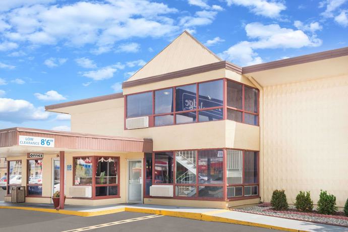 Imagen general del Hotel Travelodge By Wyndham Terre Haute. Foto 1