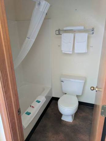 Imagen de la habitación del Hotel Travelodge By Wyndham Three Forks. Foto 6