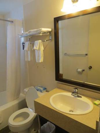 Imagen de la habitación del Hotel Travelodge By Wyndham Thunder Bay. Foto 6