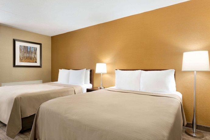 Imagen de la habitación del Hotel Travelodge By Wyndham Toronto East. Foto 8