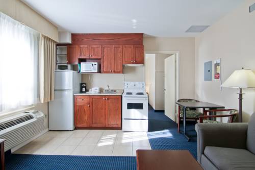 Imagen de la habitación del Hotel Travelodge By Wyndham Trenton. Foto 15