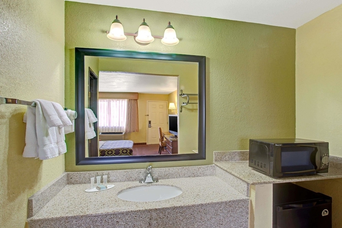 Imagen de la habitación del Hotel Travelodge By Wyndham Tucson Az. Foto 8