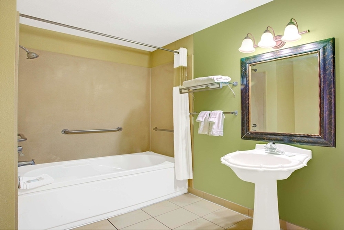 Imagen de la habitación del Hotel Travelodge By Wyndham Tucson Az. Foto 9