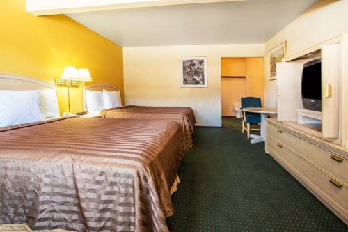 Imagen de la habitación del Hotel Travelodge By Wyndham Turlock. Foto 8