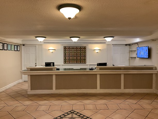 Imagen de los interiores del Hotel Travelodge By Wyndham Tuscaloosa. Foto 7