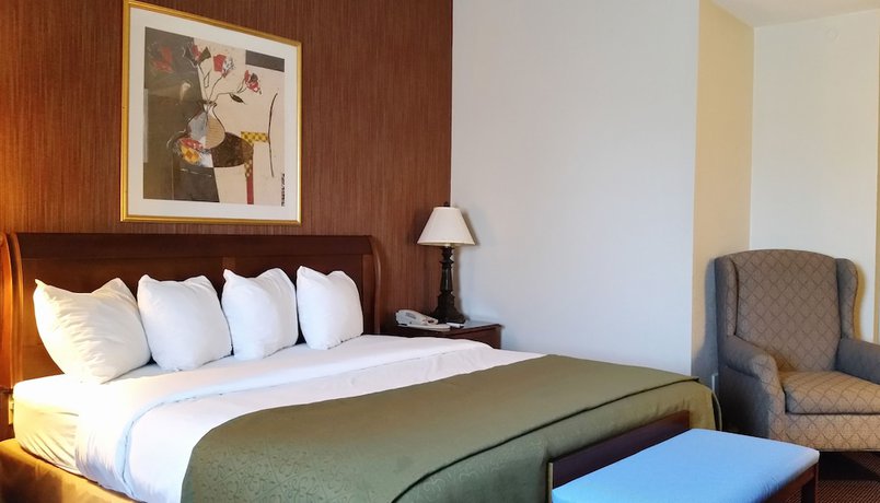 Imagen de la habitación del Hotel Travelodge By Wyndham Watertown. Foto 8