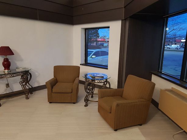 Imagen de los interiores del Hotel Travelodge By Wyndham Welland. Foto 17
