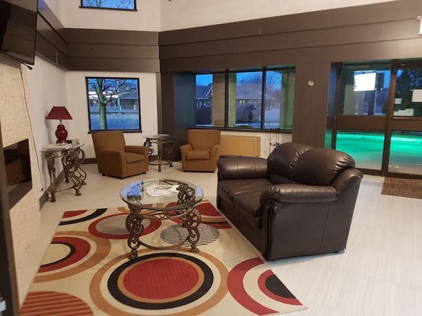 Imagen de los interiores del Hotel Travelodge By Wyndham Welland. Foto 20