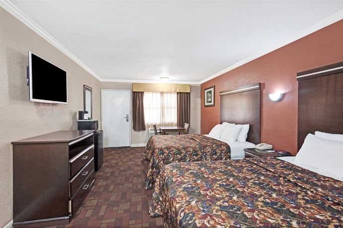 Imagen de la habitación del Hotel Travelodge By Wyndham Whittier. Foto 15