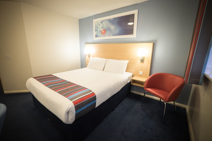 Imagen de la habitación del Hotel Travelodge Cork Airport. Foto 9