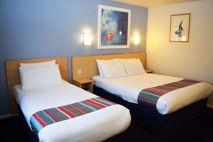 Imagen de los interiores del Hotel Travelodge Dublin Phoenix Park. Foto 12