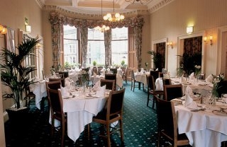 Imagen del bar/restaurante del Hotel Travelodge Edinburgh Haymarket. Foto 2