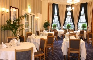 Imagen del bar/restaurante del Hotel Travelodge Edinburgh Haymarket. Foto 3