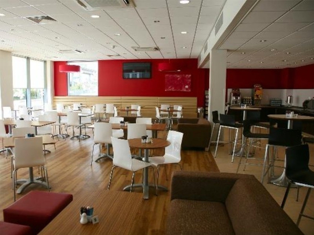 Imagen general del Hotel Travelodge Excel. Foto 3