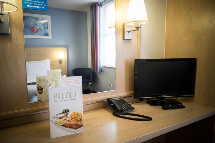 Imagen de la habitación del Hotel Travelodge Galway. Foto 8