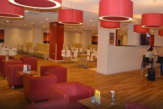 Imagen general del Hotel Travelodge Gatwick Airport Central. Foto 2