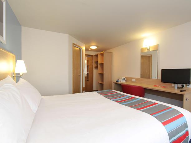 Imagen general del Hotel Travelodge Glastonbury. Foto 2