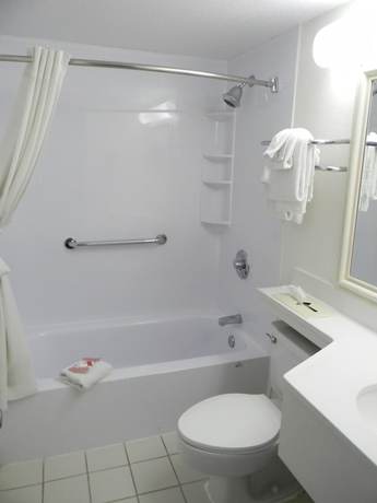 Imagen de la habitación del Hotel Travelodge Inn and Suites by Wyndham Albany. Foto 5