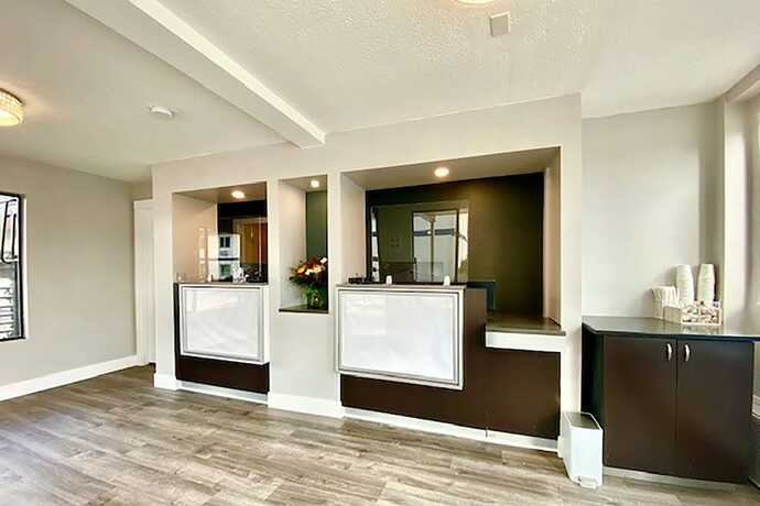 Imagen de los interiores del Hotel Travelodge Inn and Suites by Wyndham Missoula University Park. Foto 20