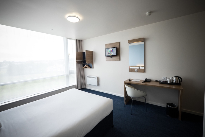 Imagen de la habitación del Hotel Travelodge Limerick Castletroy. Foto 7