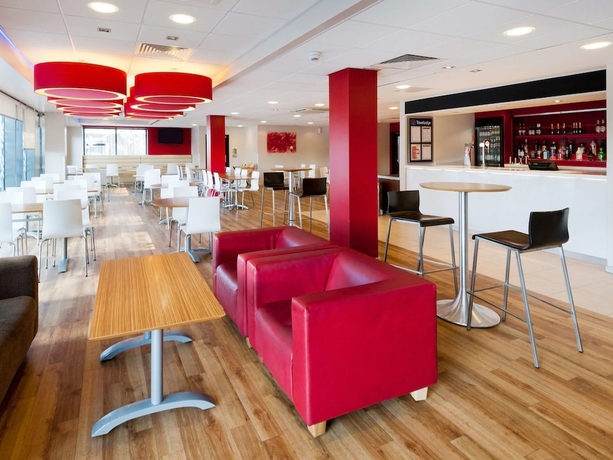 Imagen del bar/restaurante del Hotel Travelodge Liverpool Central The Strand. Foto 5