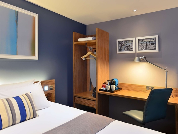 Imagen de la habitación del Hotel Travelodge London City Airport. Foto 9