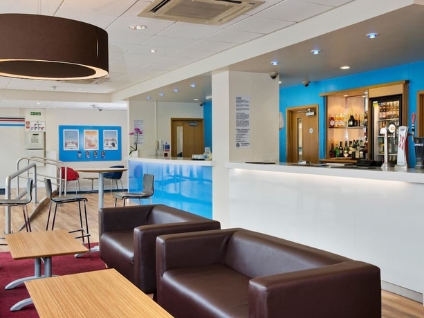 Imagen de los interiores del Hotel Travelodge Manchester Ancoats. Foto 12