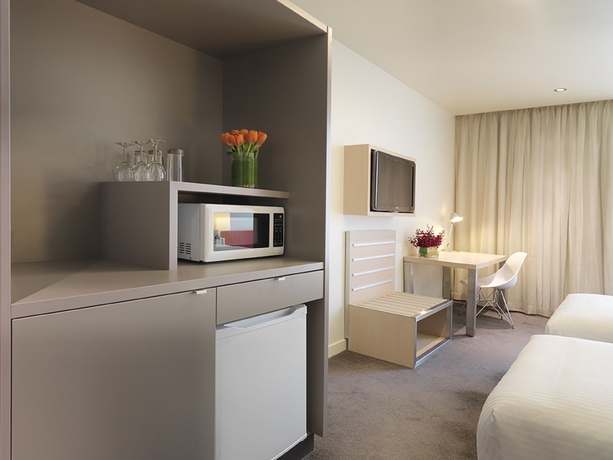 Imagen de la habitación del Hotel Travelodge Melbourne Docklands. Foto 7