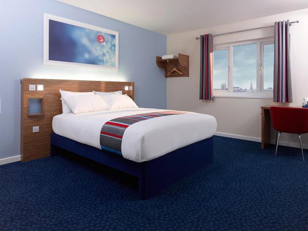 Imagen de la habitación del Hotel Travelodge Milton Keynes The Hub Hotel. Foto 2
