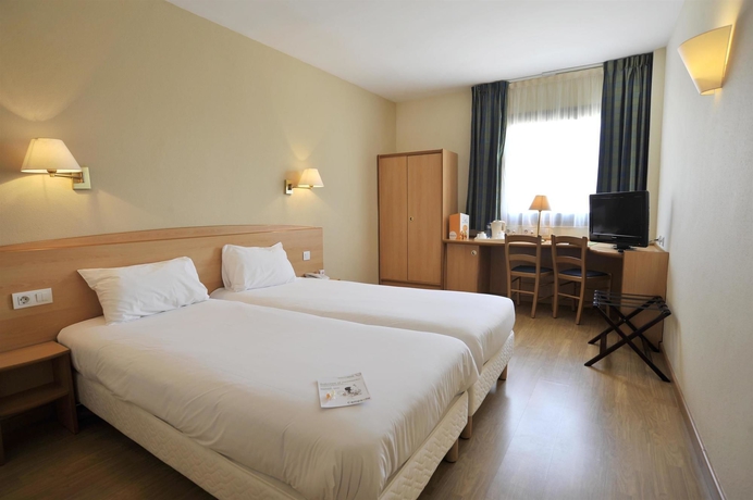 Imagen de la habitación del Hotel Travelodge Murcia. Foto 8