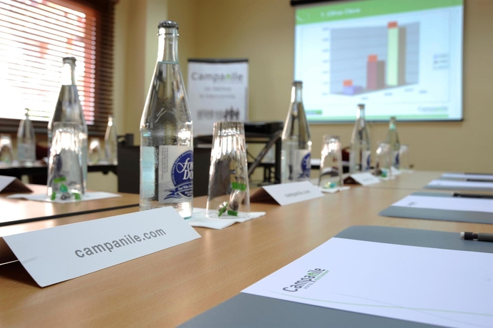 Imagen de los interiores del Hotel Travelodge Murcia. Foto 12