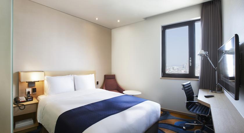 Imagen de la habitación del Hotel Travelodge Myeongdong Euljiro. Foto 8