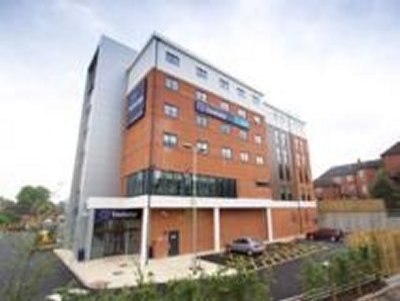 Imagen general del Hotel Travelodge Newcastle Under Lyme. Foto 1