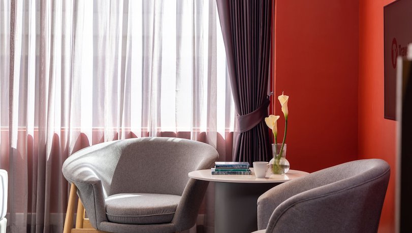 Imagen de la habitación del Hotel Travelodge Nimman. Foto 14