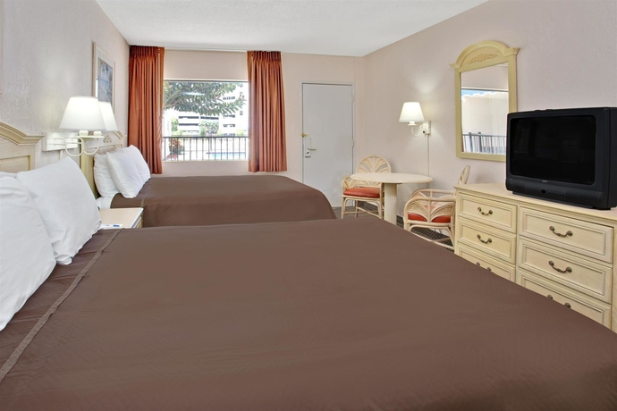 Imagen de la habitación del Hotel Travelodge Orlando Downtown Centroplex. Foto 6