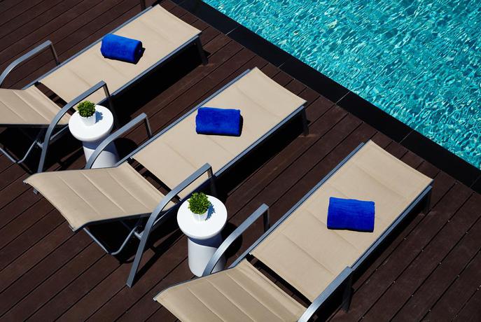 Imagen de la piscina del Hotel Travelodge Pattaya. Foto 16