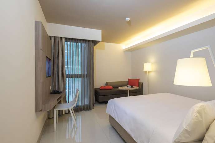 Imagen de la habitación del Hotel Travelodge Pattaya. Foto 10
