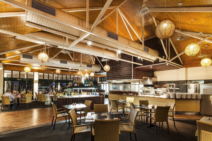 Imagen del bar/restaurante del Hotel Travelodge Resort Darwin. Foto 4