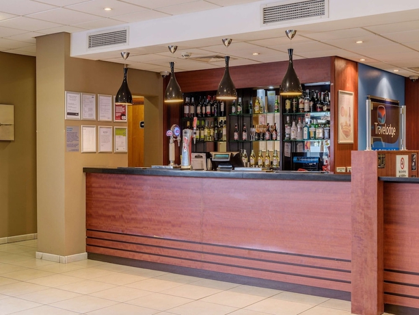 Imagen del bar/restaurante del Hotel Travelodge Sheffield Meadowhall. Foto 4