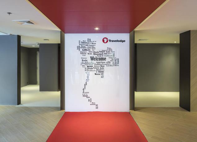 Imagen de los interiores del Hotel Travelodge Sukhumvit 11. Foto 16