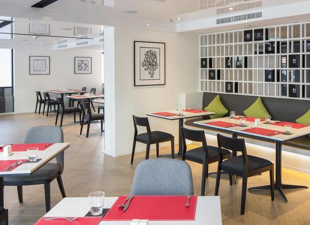 Imagen del bar/restaurante del Hotel Travelodge Sukhumvit 11. Foto 3