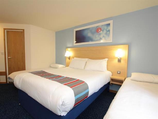 Imagen de la habitación del Hotel Travelodge Swansea Central. Foto 4